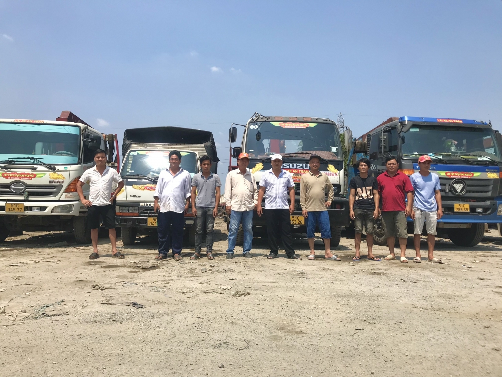 NGUYEN VAN CHUYEN Vận Tải Quang Nguyễn - Vận chuyển hàng hóa đi các tỉnh